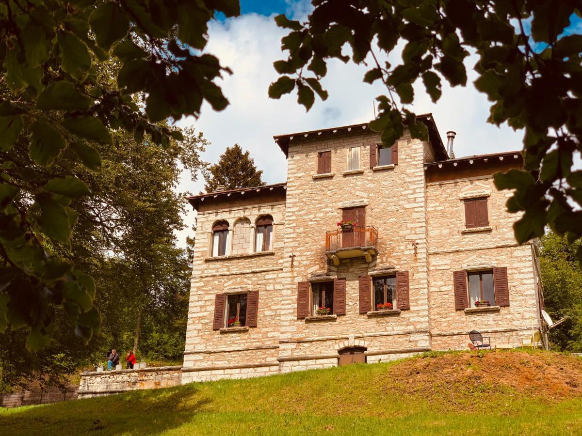 Giulio Mountain B&B Ala Exterior foto